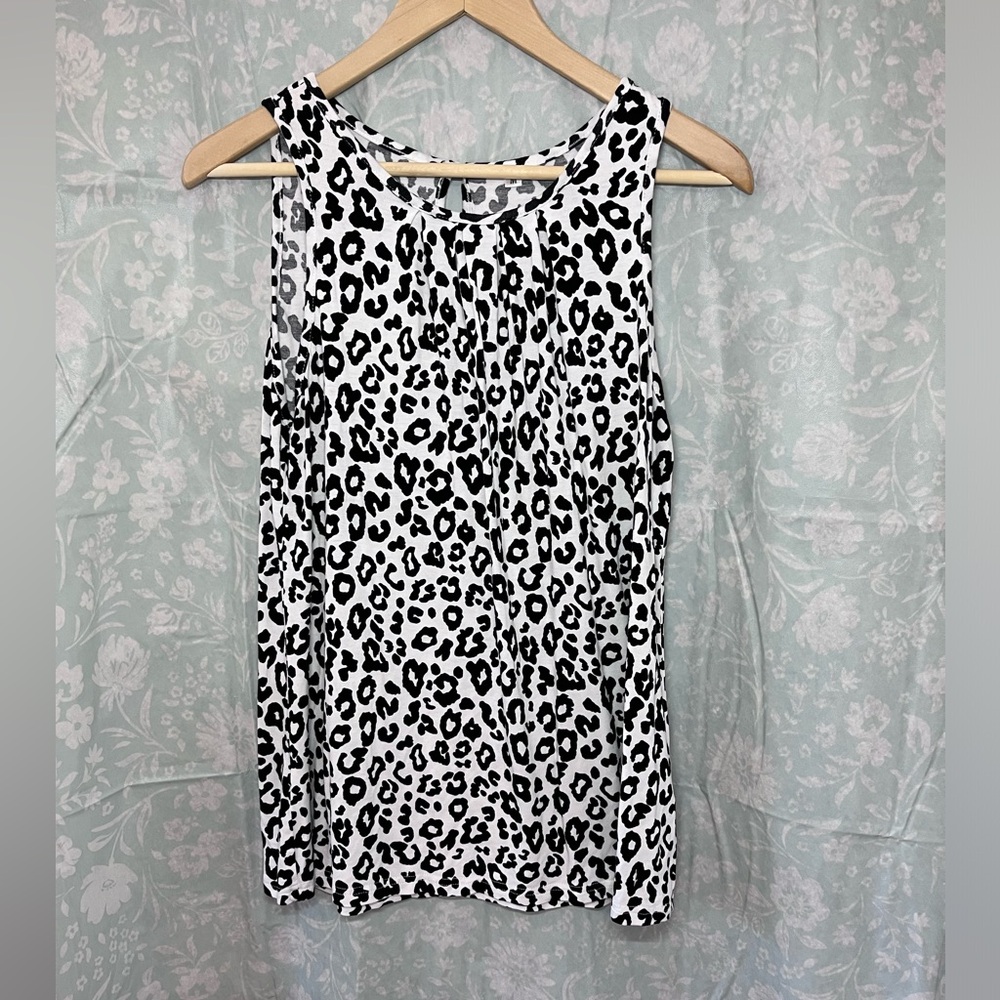 TASAMO Women's Summer Sleeveless Pleated Casual Tank Top leopard print